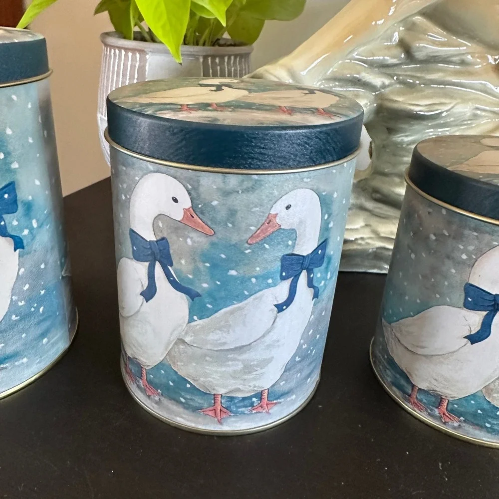 Unbranded vintage set